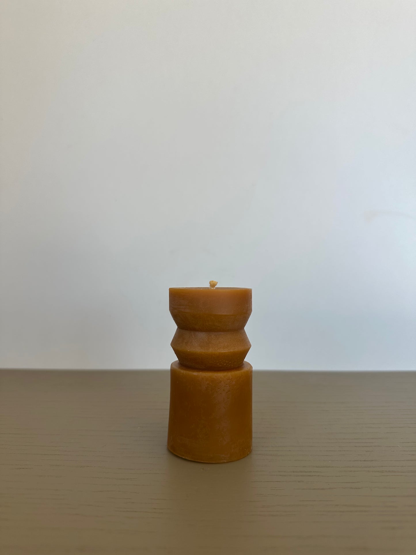 beeswax candle - totem small brown