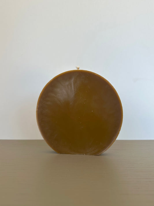 beeswax candle - Te Marama     earth brown moon