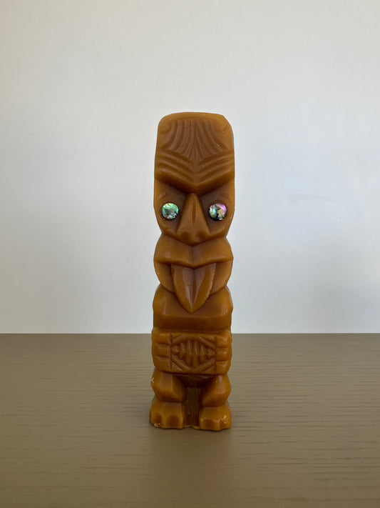 beeswax candle - Te Pou         large