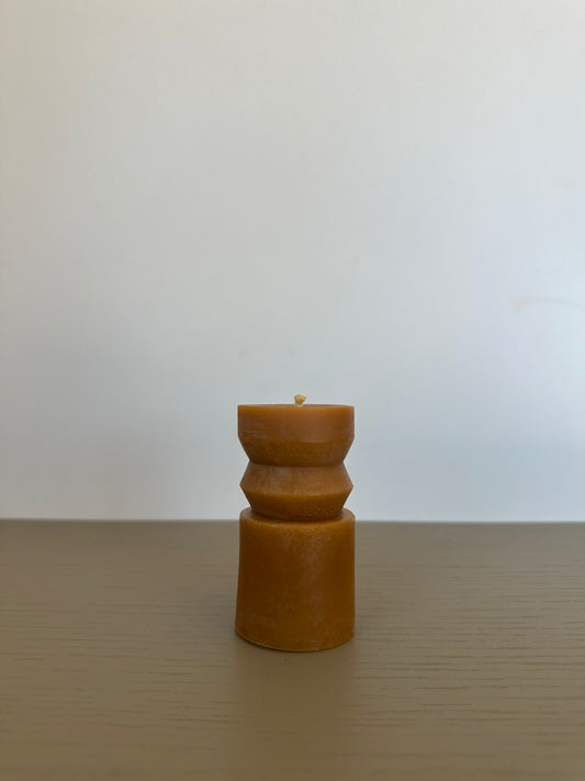 beeswax candle - totem           small brown