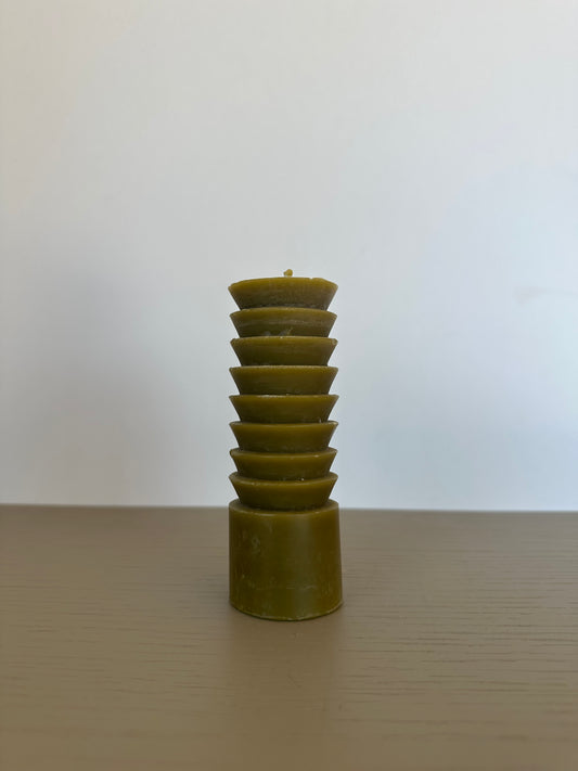 beeswax candle - totem          medium green